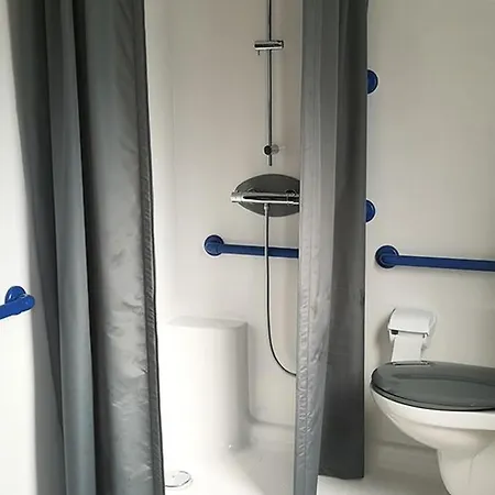 Mobil 6 Pers Pmr Avec Terrasse A - Api-1-52-343 Chaille-Les-Marais