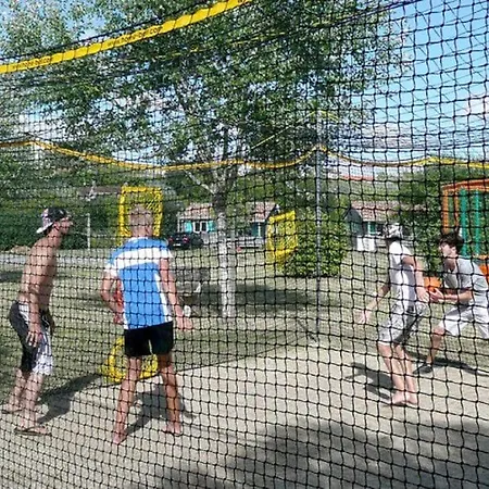 Mobil 6 Pers Pmr Avec Terrasse A - Api-1-52-343 * Chaille-Les-Marais