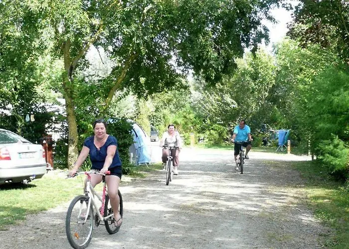 Kemping Mobil 6 Pers Pmr Avec Terrasse A - Api-1-52-343